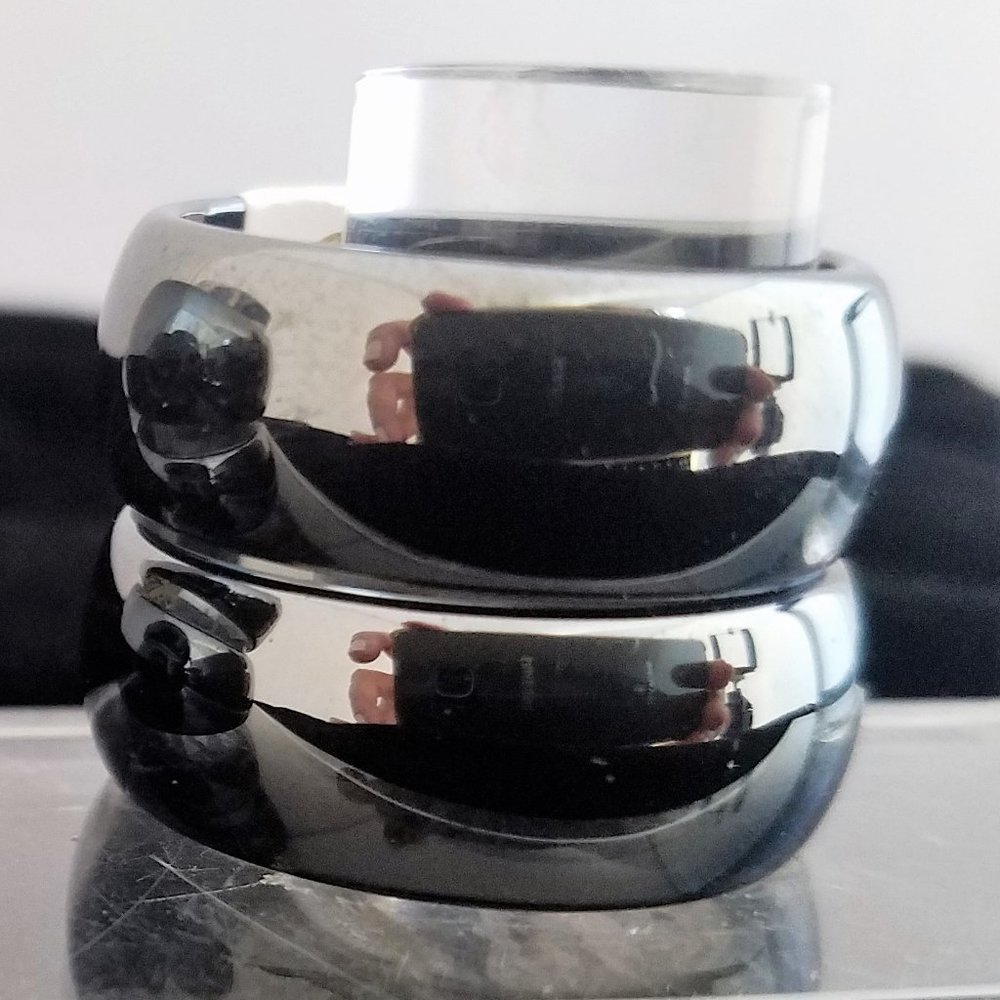 Set of 2 MENS Sz 11.75 HEMATITE rings Unisex - Picture 2 of 7